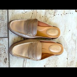 Sperry Mules